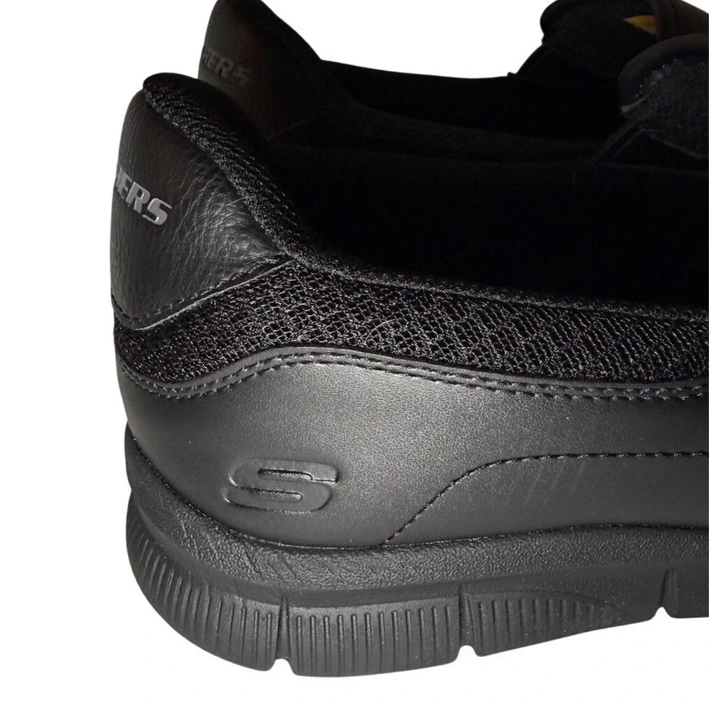 SKECHERS Men's Relaxed Fit Nampa Groton SR Slip Resistant Work Shoe Black Sz 11